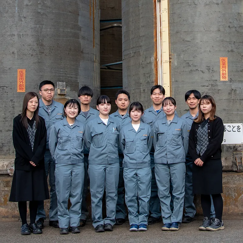 大阪工場の社員